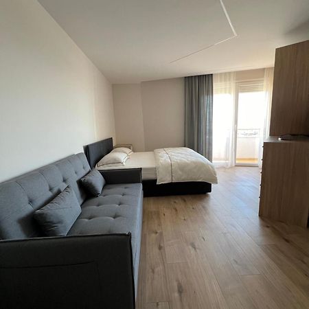 Port View Apartment 2 Durres Ngoại thất bức ảnh