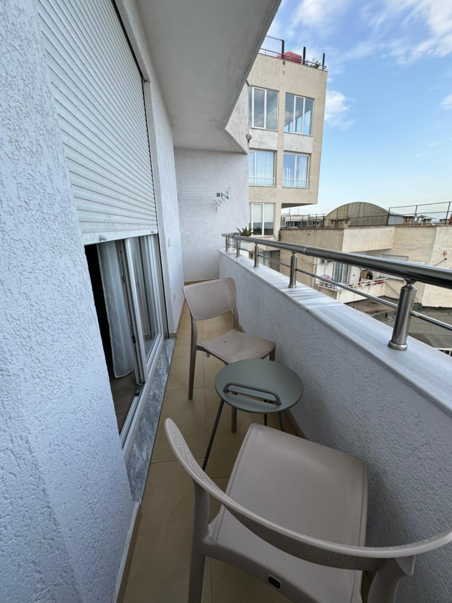 Port View Apartment 2 Durres Ngoại thất bức ảnh
