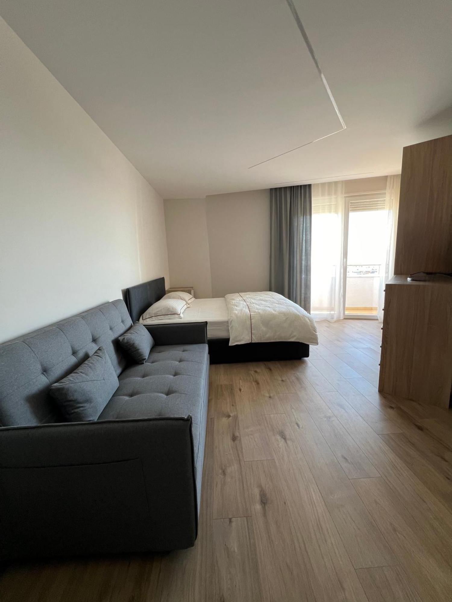 Port View Apartment 2 Durres Ngoại thất bức ảnh